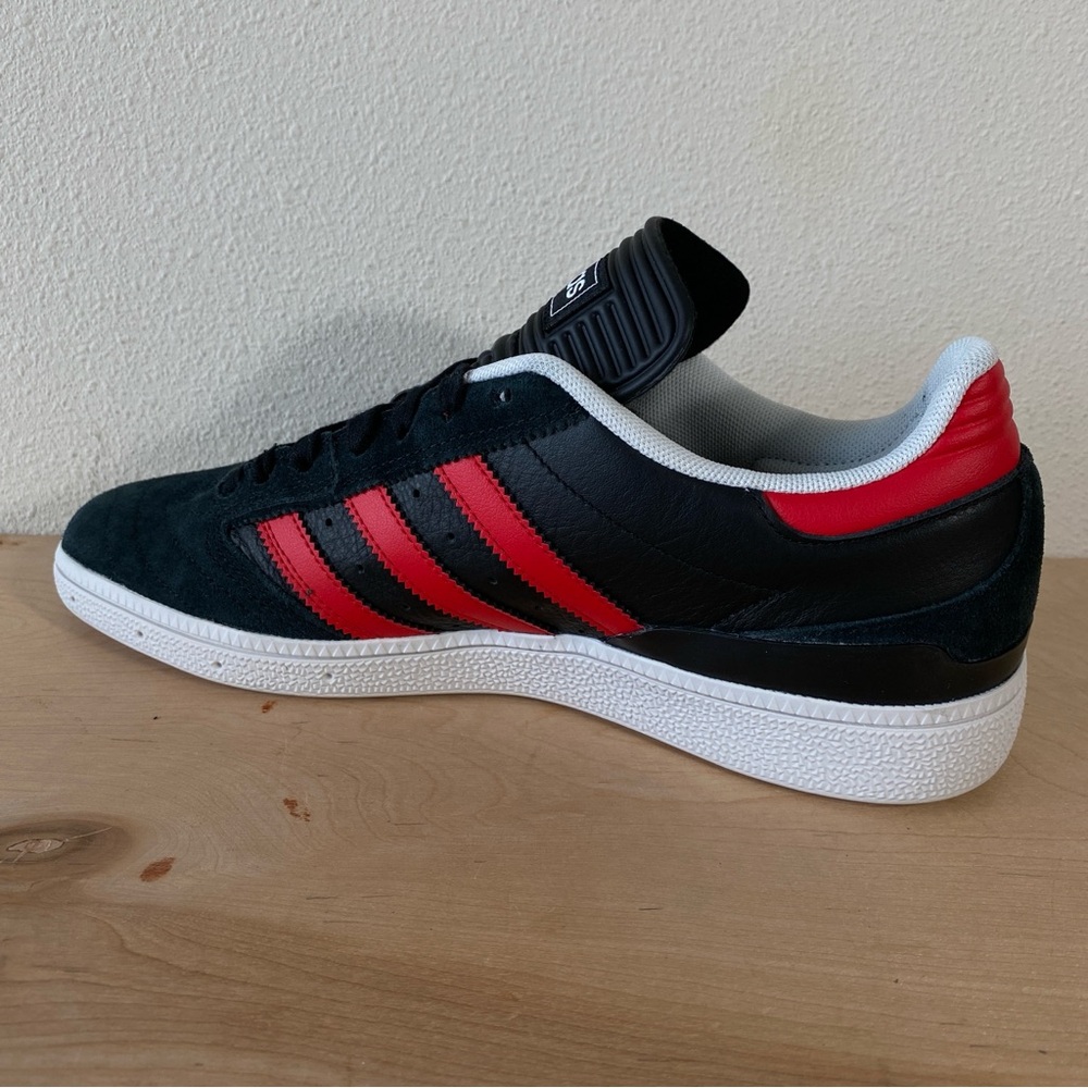 Adidas Busenits Black Pebbled Leather Red Skateboarding Shoe - Size 10.5 - Picture 10 of 12